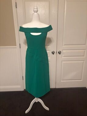 Off-Shoulder Emerald Midi Dress with Front Cutout